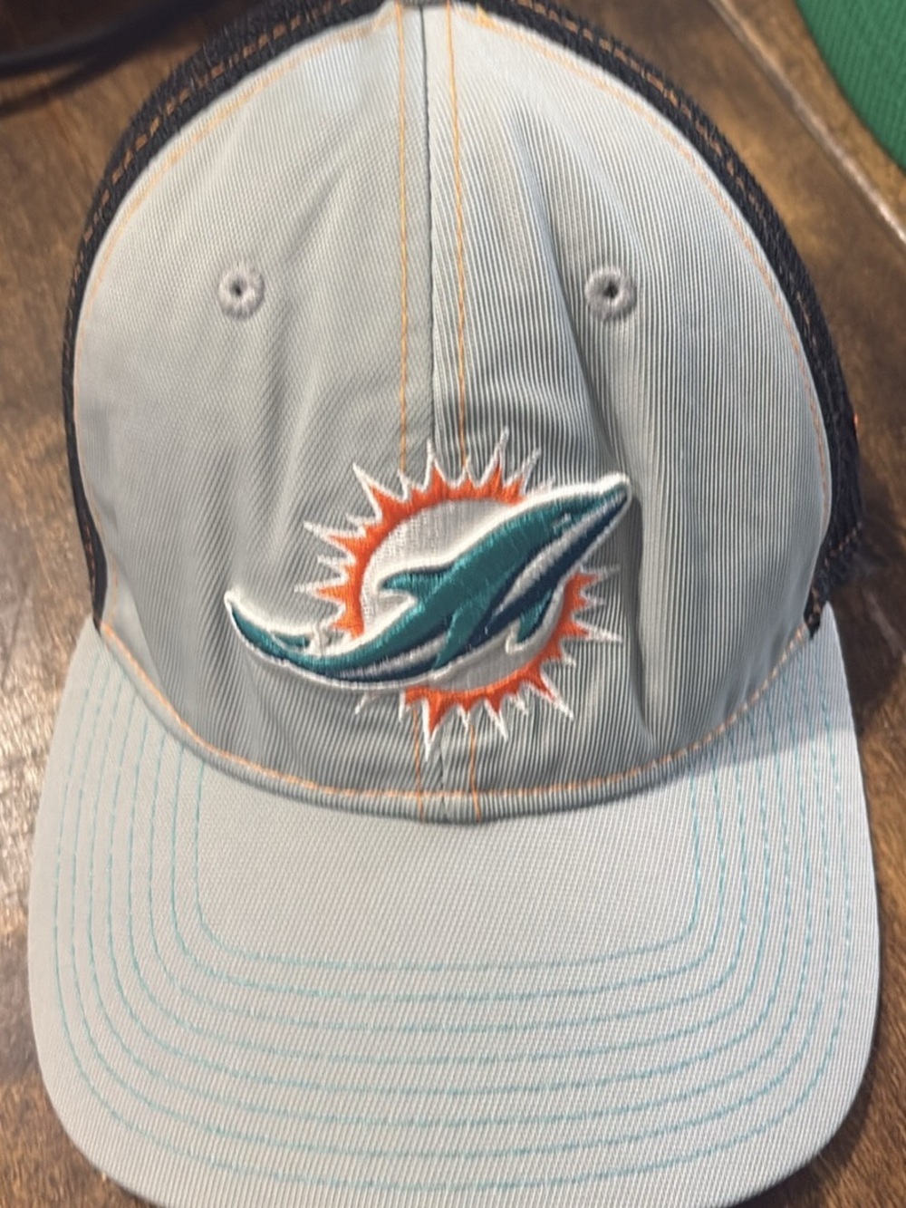 New Era Miami Dolphins Light Gray Trucker Hat